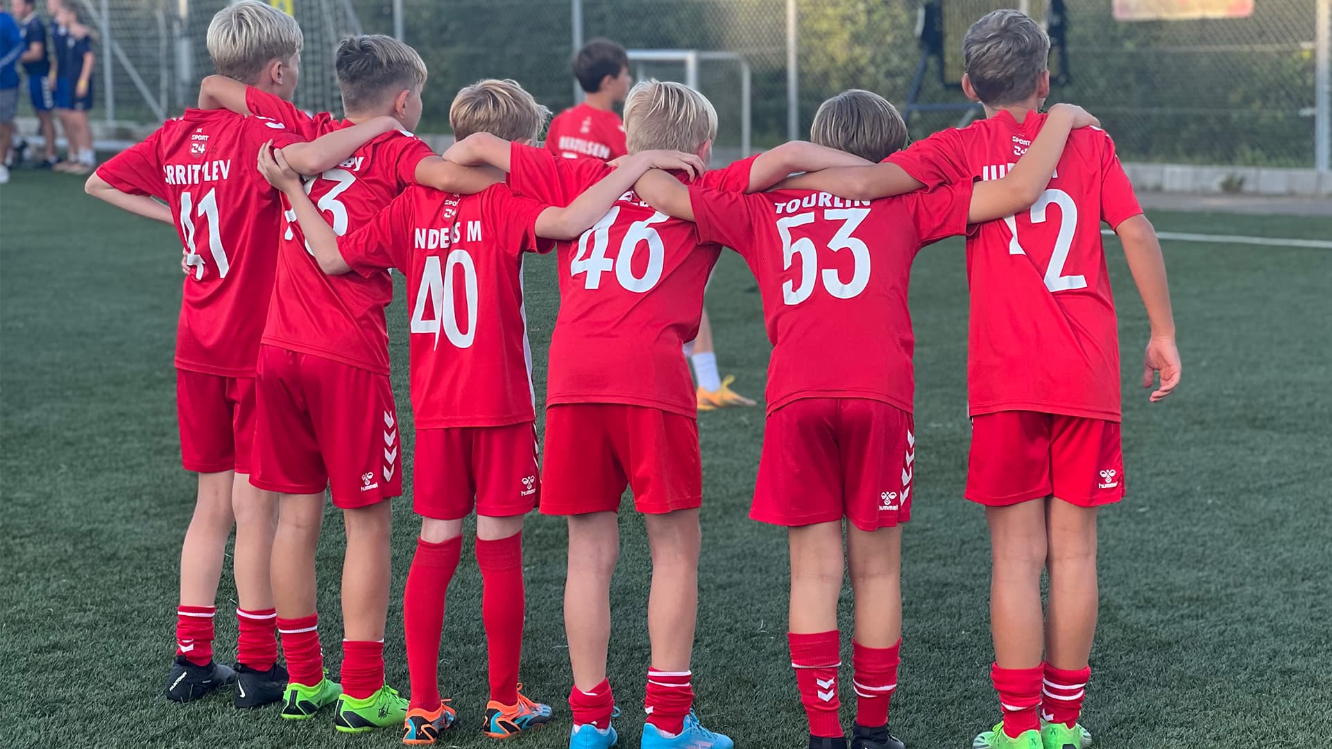 Hover IF: Danmarks smukkeste klubhus