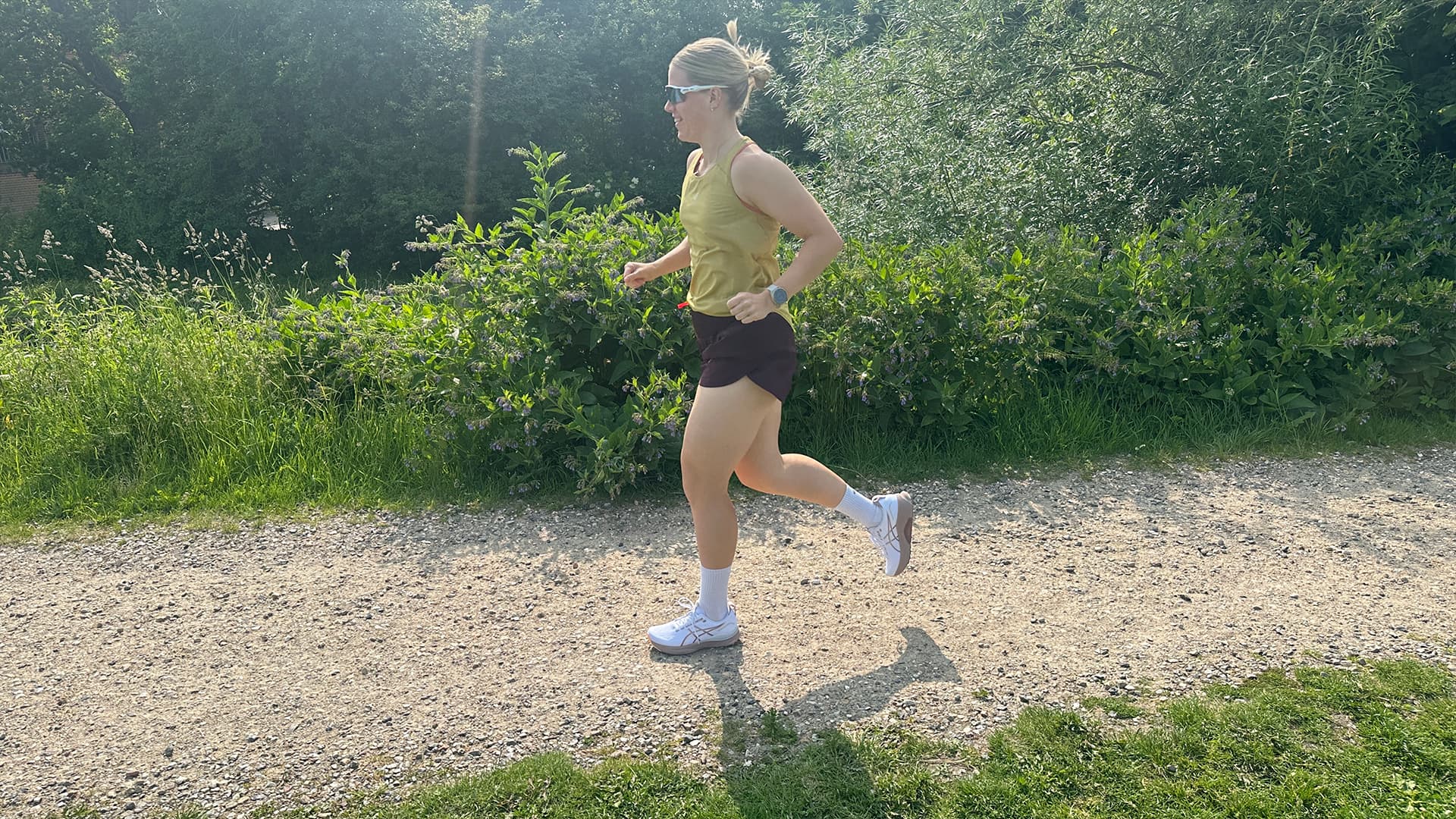 Test af asics Gel-Kayano 32 – Komfort og stil i en pakke